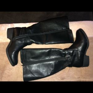 Black wide calf riding boots